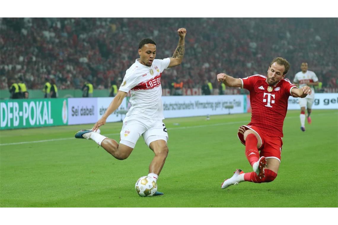 Voller Einsatz: Nikolas Nartey (links) im Duell mit Harry Kane. Das DFB-Pokalfinale im Mai war trotzdem eine eindeutige Angelegenheit – die Bayern gewannen mit 3:0.