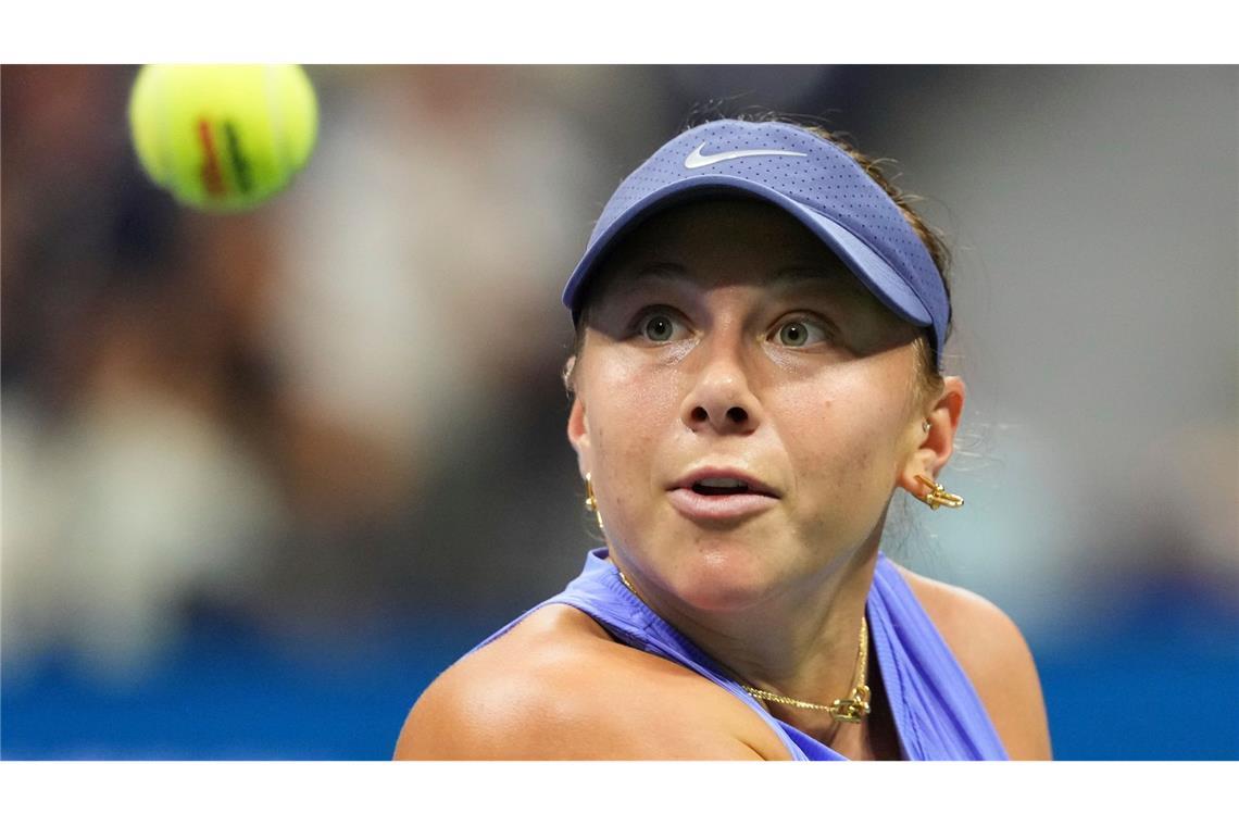 Voller Fokus auf den Ball: Amanda Anisimova gewann ein packendes Halbfinale gegen Naomi Osaka.