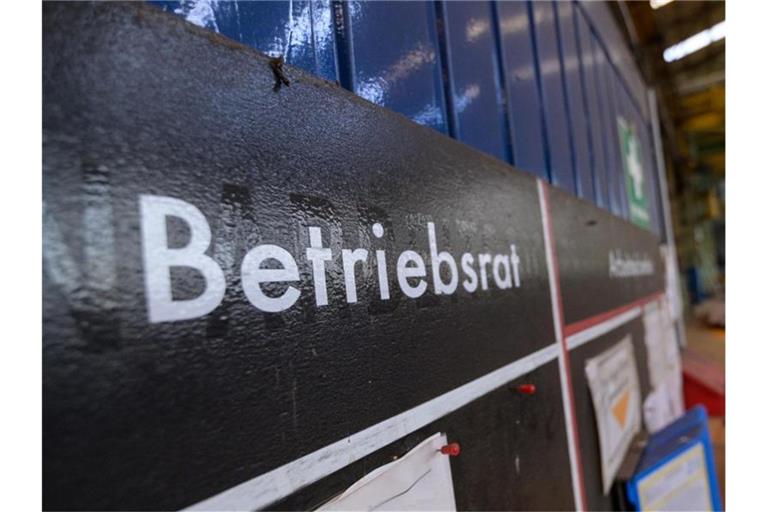Vom 1. März bis 31. Mai werden in rund 28.000 Betrieben in Deutschland die Arbeitnehmervertretungen neu gewählt. Foto: Jonas Walzberg/dpa
