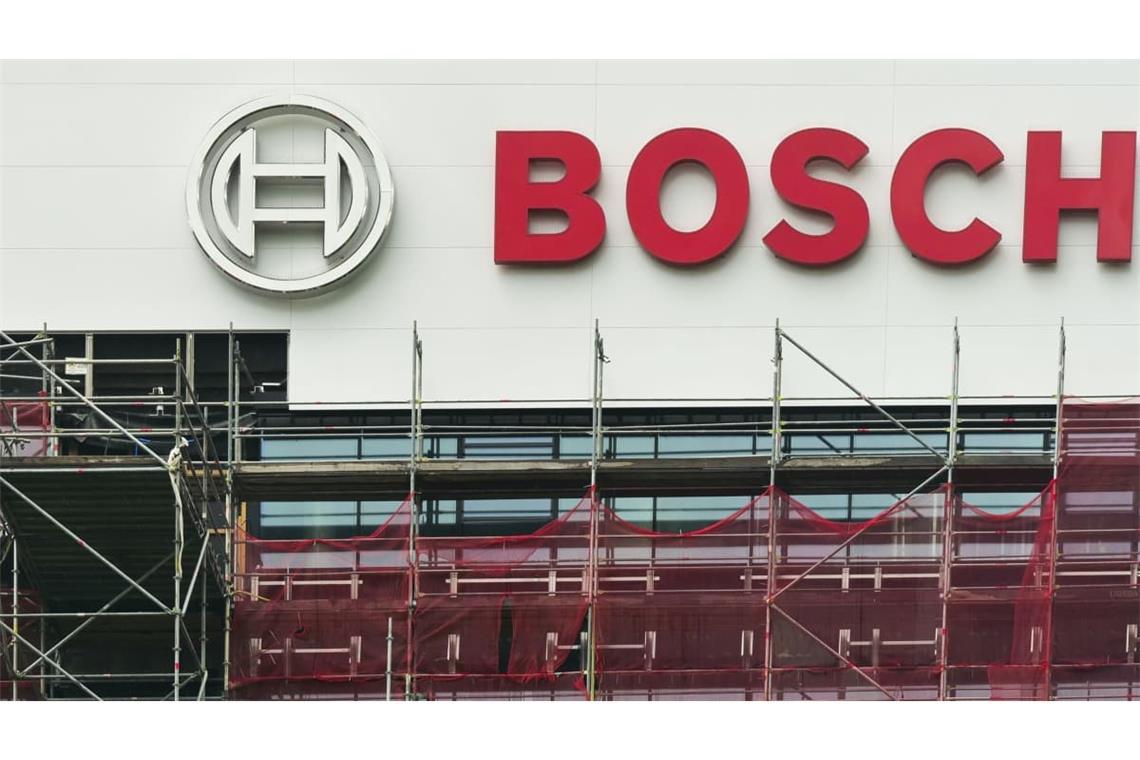 Von der Gerlinger Schillerhöhe aus werden bei Bosch tiefgreifende Sanierungsmaßnahmen in die Wege geleitet.
