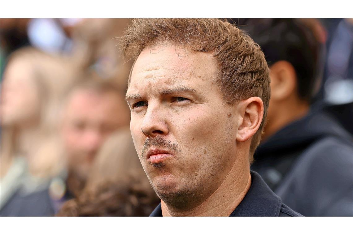 Historische Schlappe für Julian Nagelsmann Von Julian Nagelsmanns großem Dominanz-Versprechen war im Nationalstadion von Bratislava nichts zu sehen.