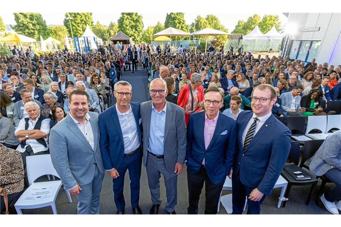 Von links: Stefan Hopp (BdS-Gewerbeverein), Christoph Bode (CEO bei Stoba), Mark...