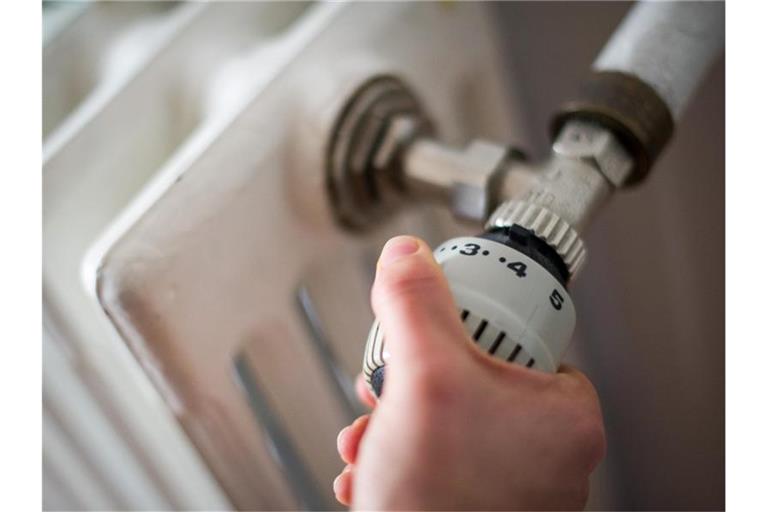 Vor allem für Energie mussten Verbraucher im März 2021 mehr zahlen als ein Jahr zuvor. Foto: Ole Spata/picture alliance/dpa