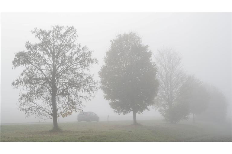 Vor allem in Bayern bleibt auch der Adventssonntag vielerorts sehr trübe, Hoffnung macht der Start in die neue Woche. (Archivfoto)