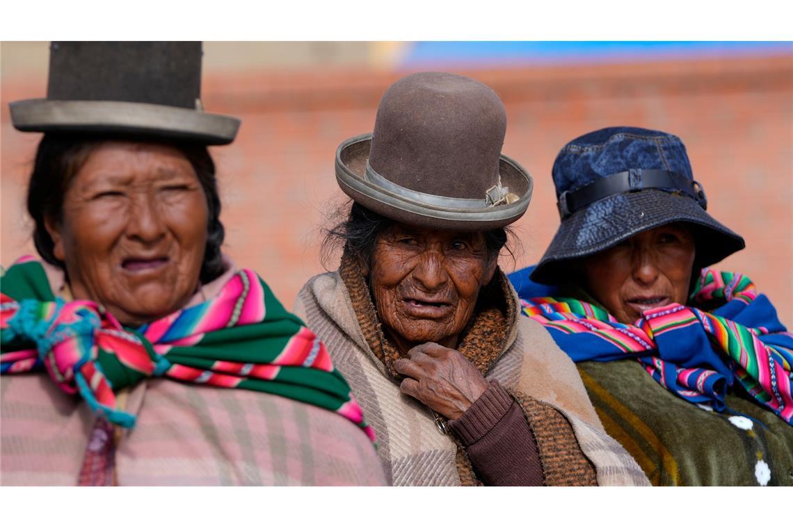 Ende der linken Ära in Bolivien: Paz gewinnt Präsidentenwahl Vor allem in ländlichen und indigenen Regionen leidet die Bevölkerung unter der Krise.