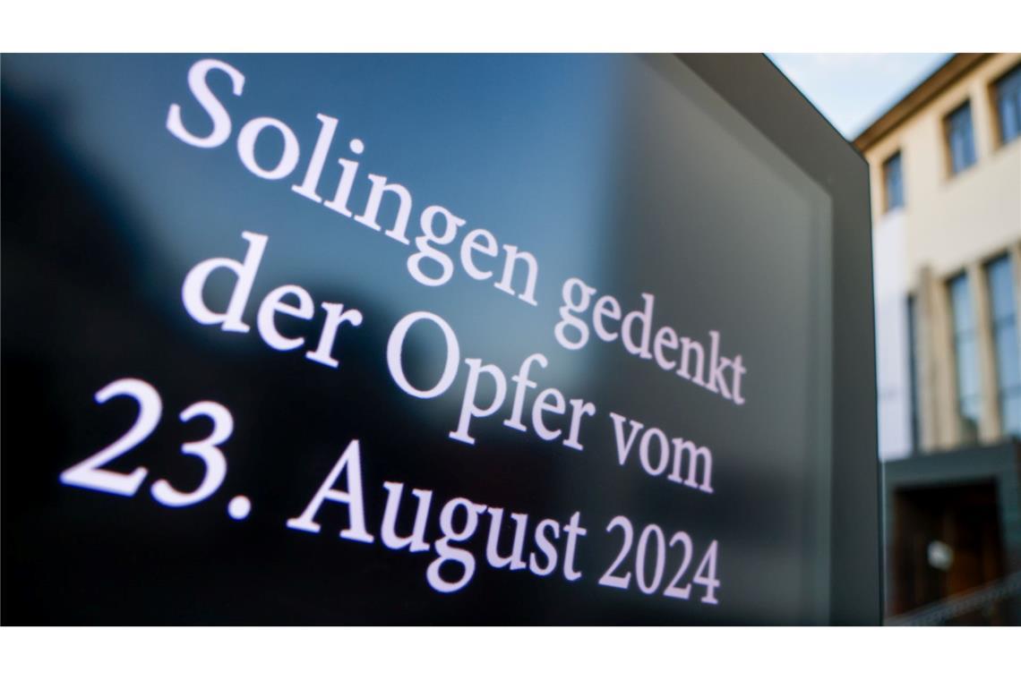 Vor mehr als einem Jahr stach der Mann auf seine Opfer ein. (Archivbild)