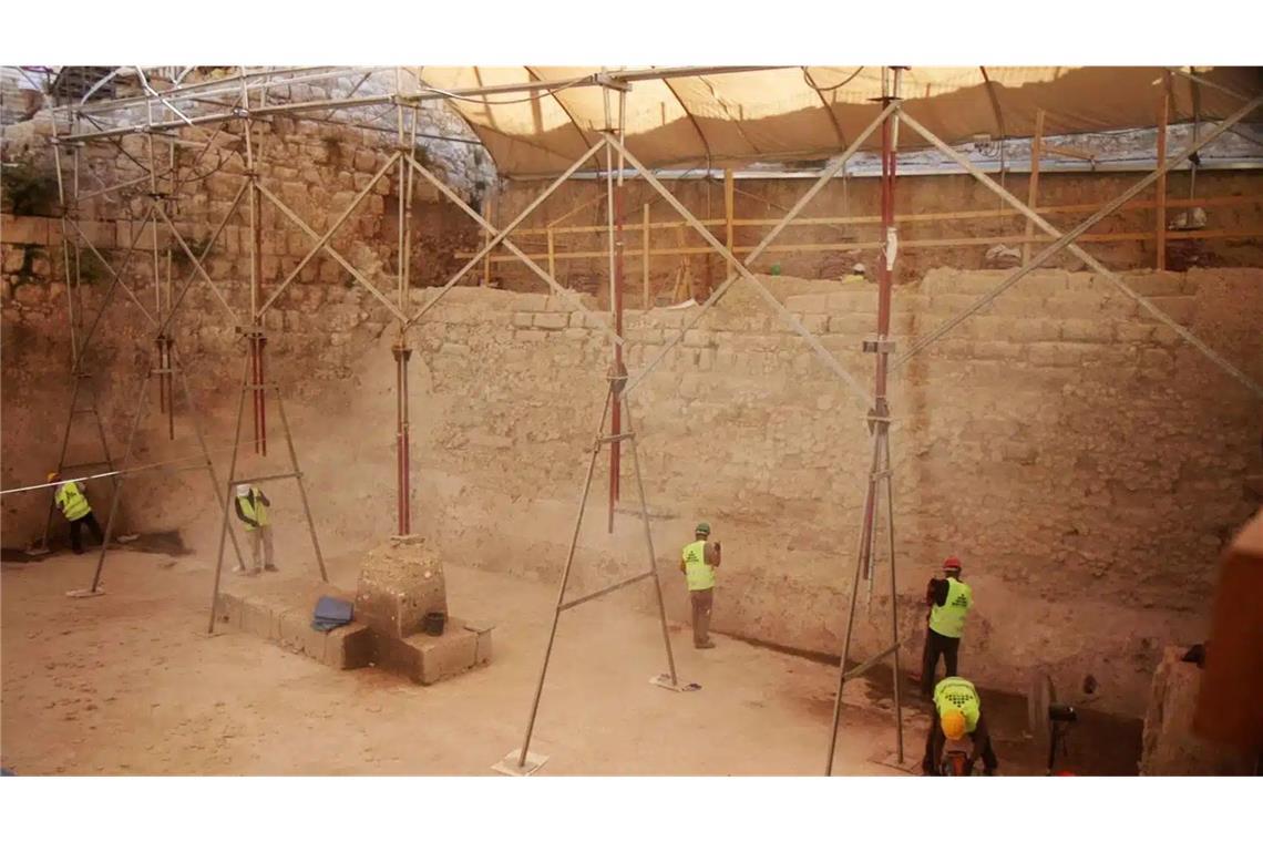 Archäologen entdecken größten Damm des alten Israel Vor rund 2800 Jahren bauten die Herrscher Jerusalems einen massiven Damm, um die Wasserversorgung der Stadt zu gewährleisten