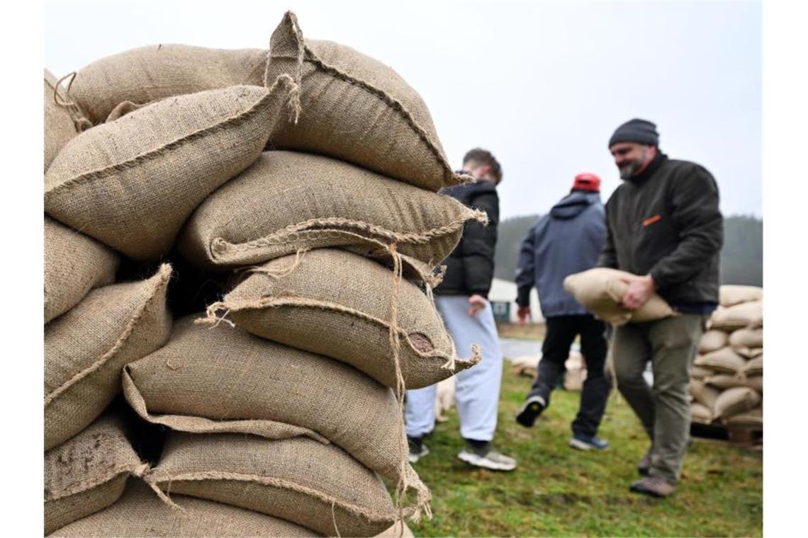 Orkane überqueren Deutschland Vorbereitung auf das Sturmtief in Thüringen. Foto: Martin Schutt/dpa-Zentralbild/dpa