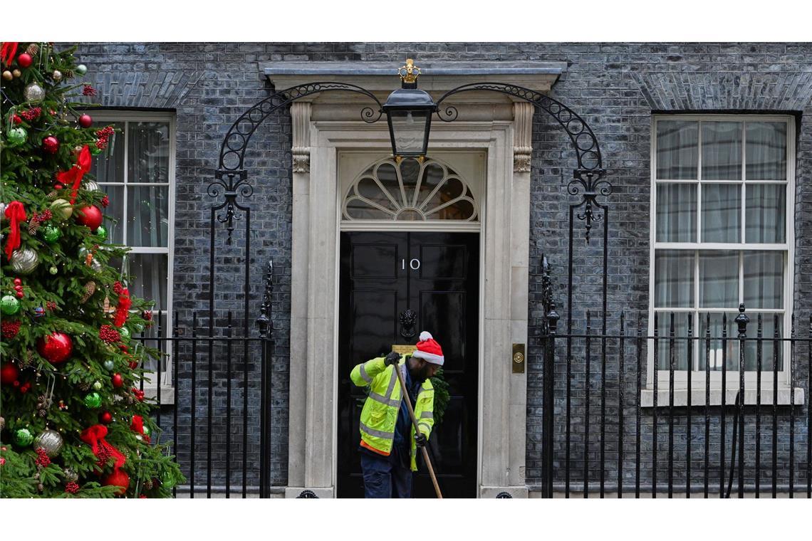 Vorbereitungen vor der Downing Street 10 in London vor dem Gipfel zum Ukraine-Krieg.
