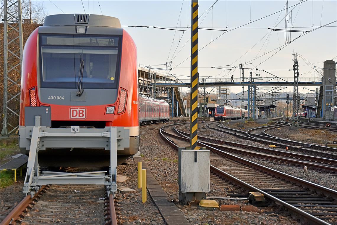 Vorerst fahren in Backnang keine S-Bahnen der Linie 3 ab. Archivfoto: Tobias Sellmaier