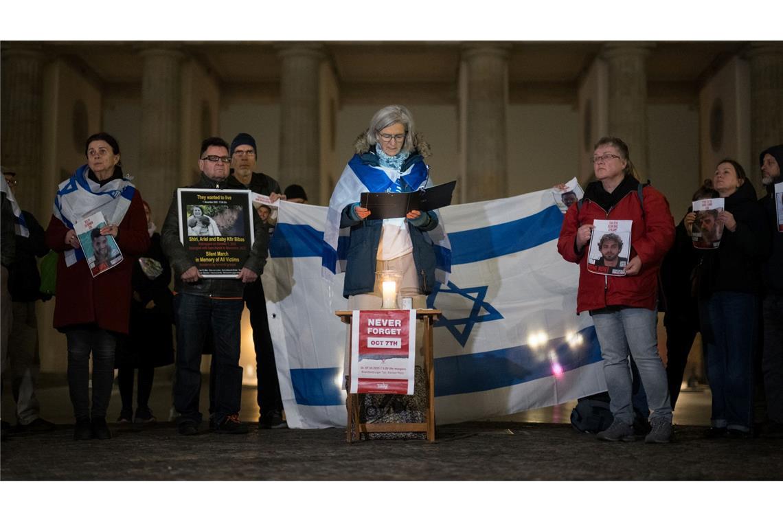 Vorgelesen wurden die Namen der Opfer des Terrorangriffs.