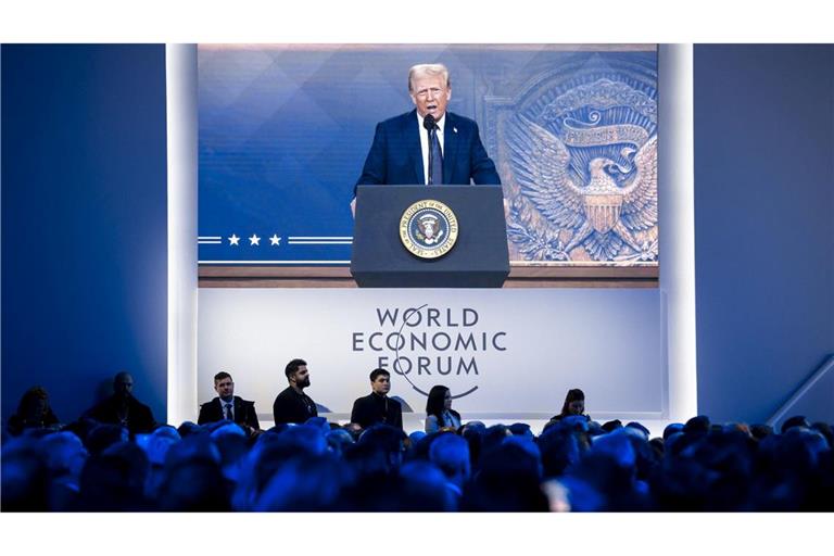 Voriges Jahr nur auf der Leinwand, diesmal wieder persönlich: US-Präsident Trump auf dem Weltwirtschaftsforum. (Archivbild)
