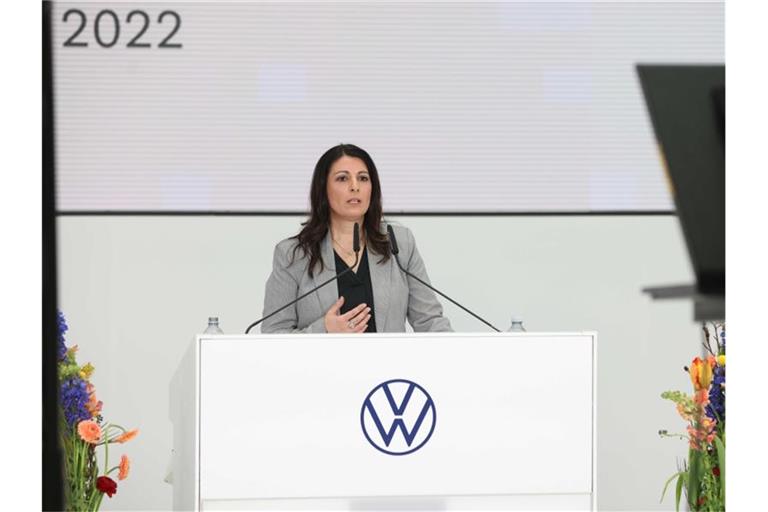 VW-Betriebsratschefin Daniela Cavallo bei der digitalen Betriebsversammlung in Wolfsburg. Foto: Kevin Nobs/VW-Betriebsrat/dpa
