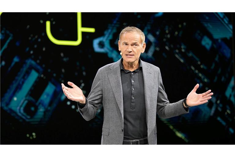 VW- und Porsche-Chef Blume zeigt sich auf der IAA verhalten optimistisch.