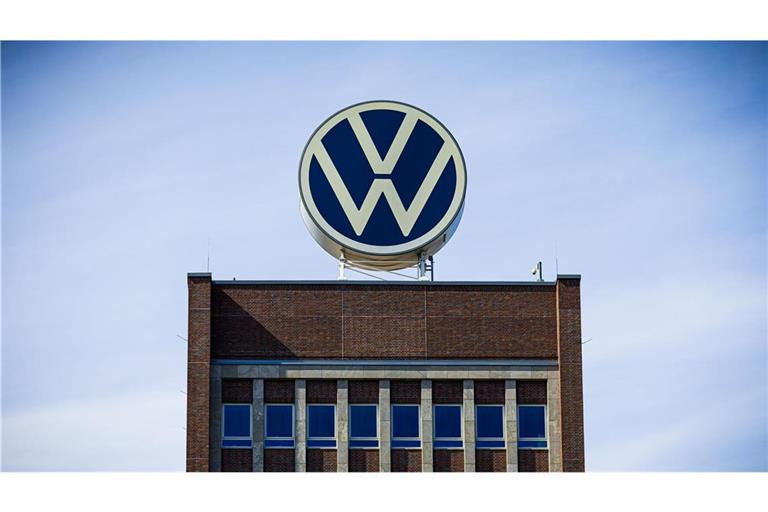 VW will nach einem Medienbericht die Kosten bis 2028 deutlich senken (Symbolfoto).
