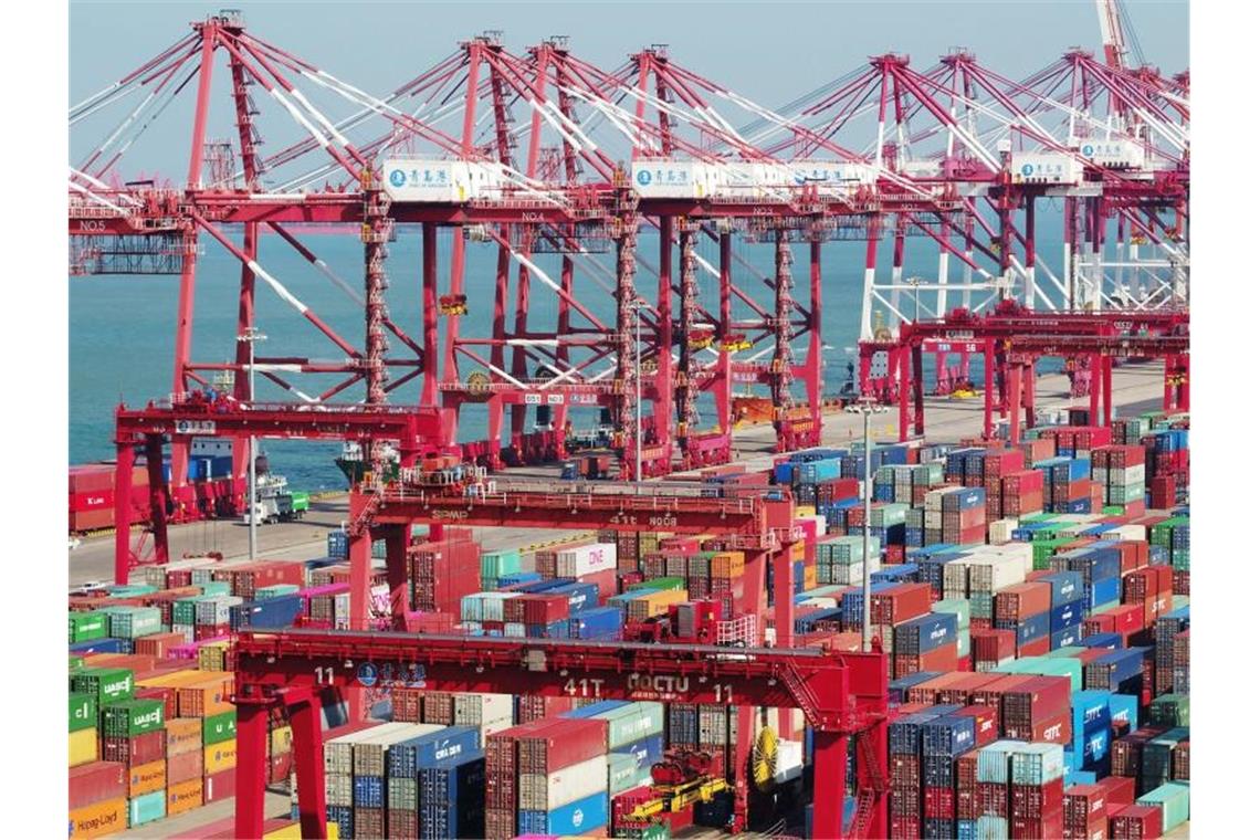 Während China und die USA mit ihrem Handelskrieg den Welthandel ins Wanken bringen, einigen sich 46 Staaten auf vereinfachte Verfahren zur Streitschlichtung. Foto: Yu Fangping/SIPA Asia via ZUMA Wire/dpa