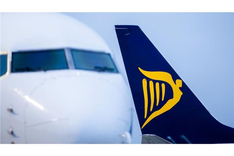 Während die nach Passagierzahlen größte Airline Europas in vielen Teilen Deutschlands auf dem Rückzug ist, sieht sie im Südwesten offenbar Wachstumspotenzial. (Archivbild)