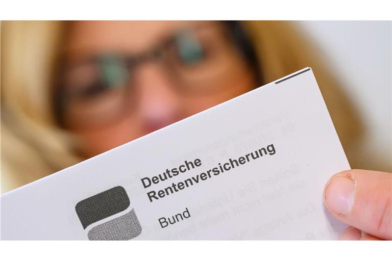 Während viele Deutsche derzeit vor dem 64. Lebensjahr aus dem Berufsleben ausscheiden, arbeiten Menschen in anderen Ländern oft bis weit über 67 hinaus.