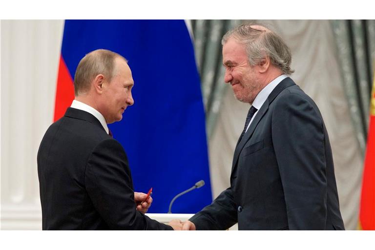 Waleri Gergijew gilt seit Jahren als prominenter Unterstützer Putins. (Archivbild)