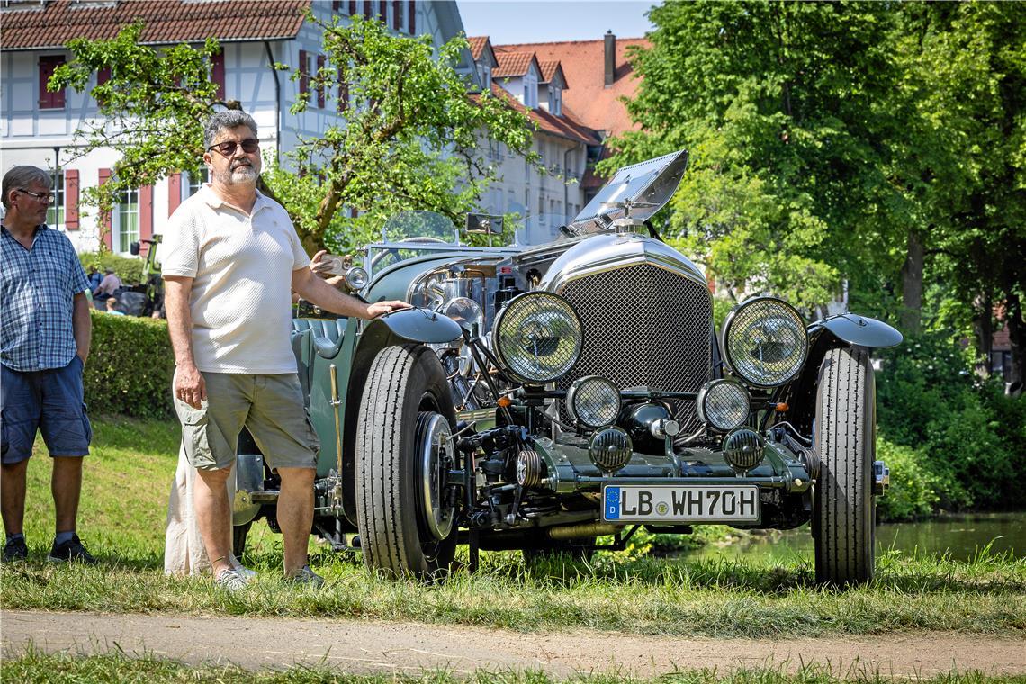 Walter H. (möchte seinen Namen nicht vollständig in der Zeitung lesen)  bei der ...