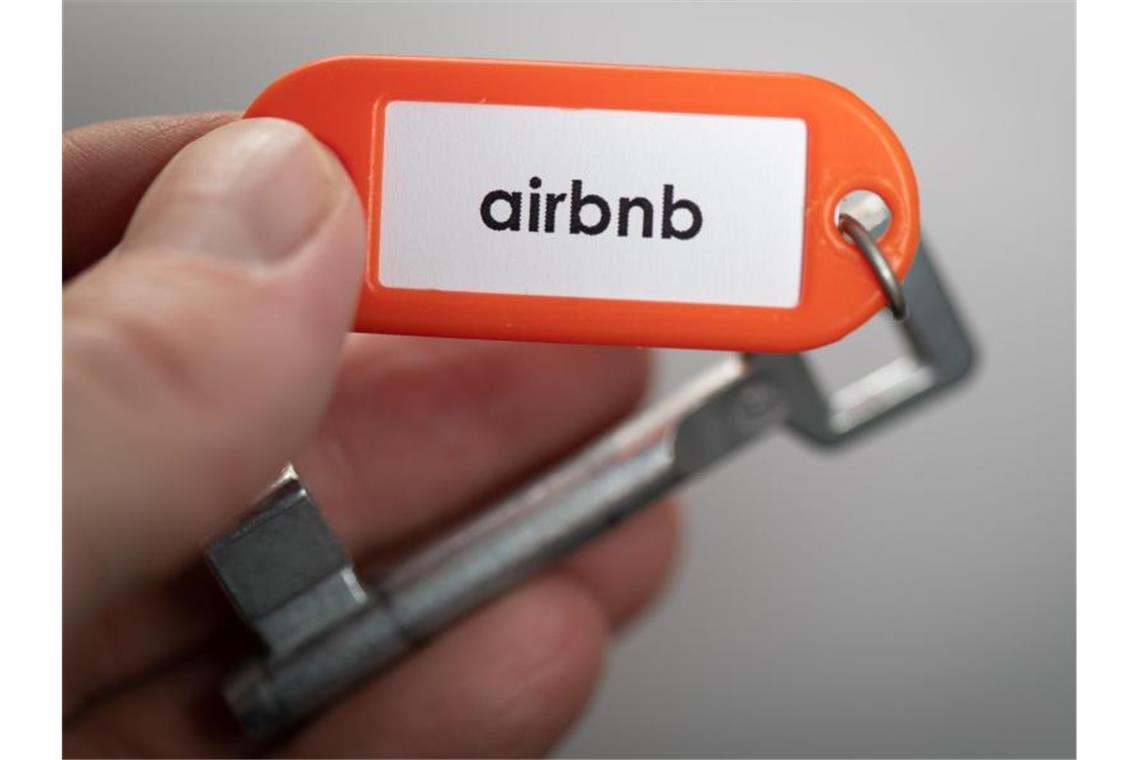 Airbnb schafft Gewinn vor Börsengang