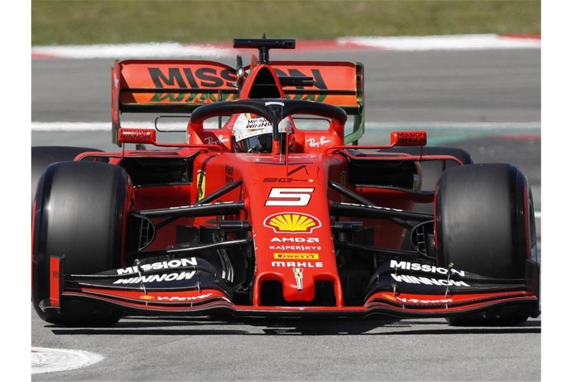 Mercedes-Duo schon wieder vorn: Vettel nur Trainingsvierter