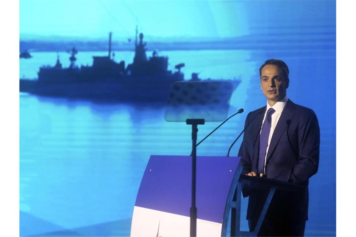 Warnung an Ankara: Der griechische Regierungschef Kyriakos Mitsotakis kündigt ein Aufrüstungsprogramm an. Foto: Giannis Moisiadis/InTime News/AP/dpa