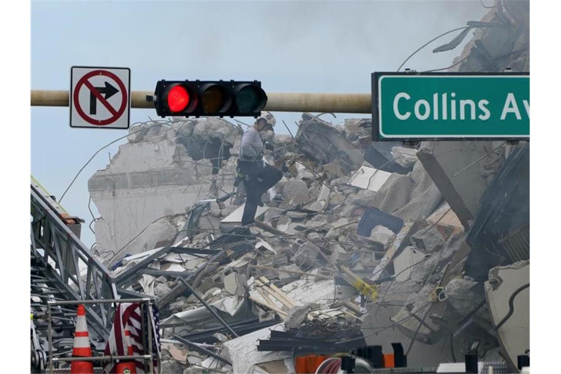 Nach Gebäudeeinsturz in Florida könnte Opferzahl steigen