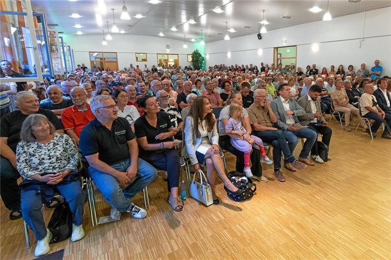 Was denken die Aspacher nach dem Wahlpodium? Foto: Alexander Becher