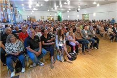 Was denken die Aspacher nach dem Wahlpodium? Foto: Alexander Becher
