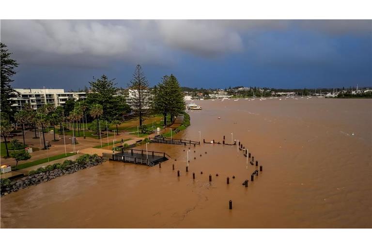 Wasser so weit das Auge reicht: Das Hochwasser an der Ostküste ist verheerend.