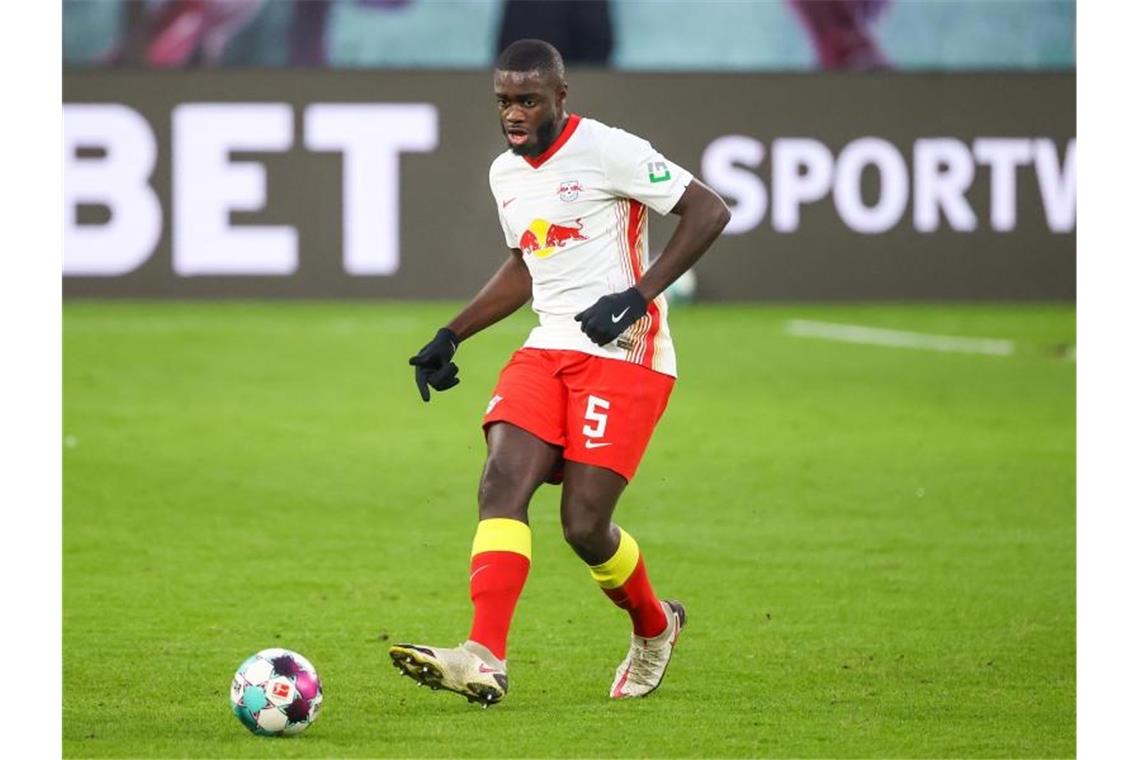 Fix: FC Bayern verpflichtet Leipzigs Upamecano Wechselt von RB Leipzig zum FC Bayern: Dayot Upamecano. Foto: Jan Woitas/dpa-Zentralbild/dpa