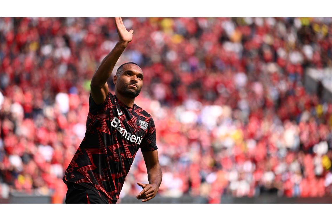 Wirtz-Absage schockt die Bayern: "Niederlage" für Hoeneß Wechselt wohl zum FC Bayern: Jonathan Tah