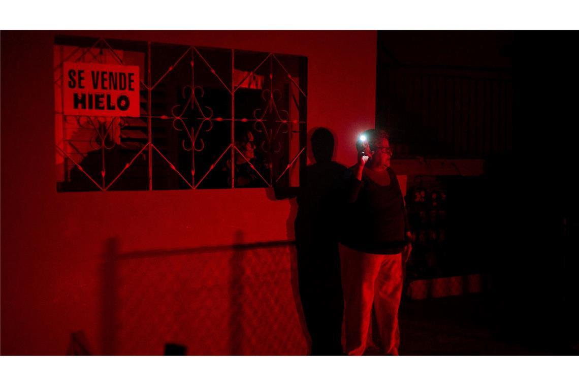 Wegen der Energiekrise müssen die Kubaner seit Jahren täglich stundenlang ohne Elektrizität auskommen. (Archivbild)