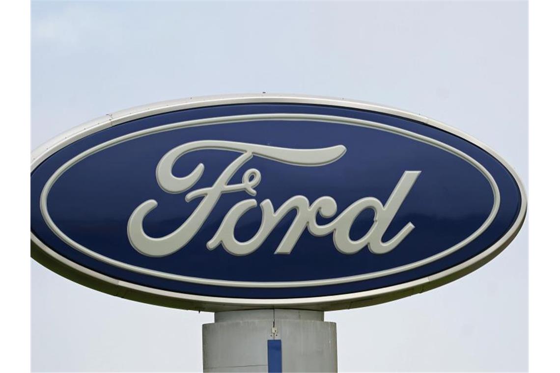 Chipkrise trifft Ford: Produktionsstopp für Fiesta und Focus Wegen fehlender Halbleiter: Kurzarbeit bei Ford. Foto: Gerry Broome/AP/dpa