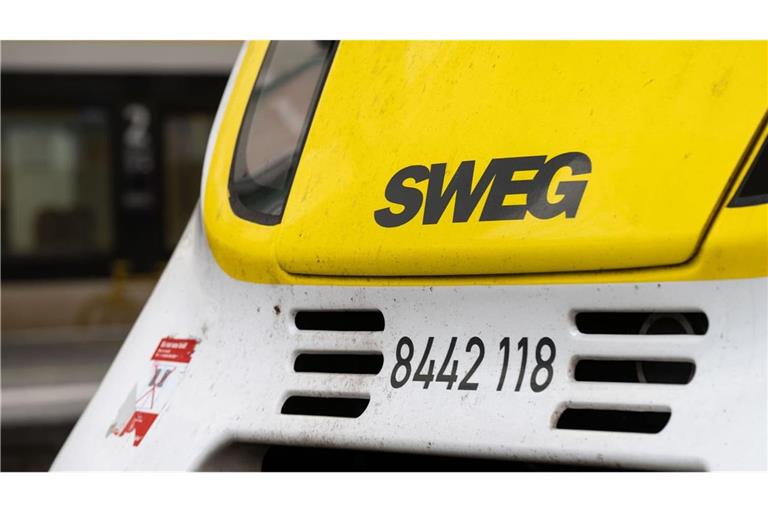 Wegen stockender Tarifverhandlungen ruft Verdi zum Warnstreik in mehreren SWEG-Busbetrieben auf. (Archivbild)