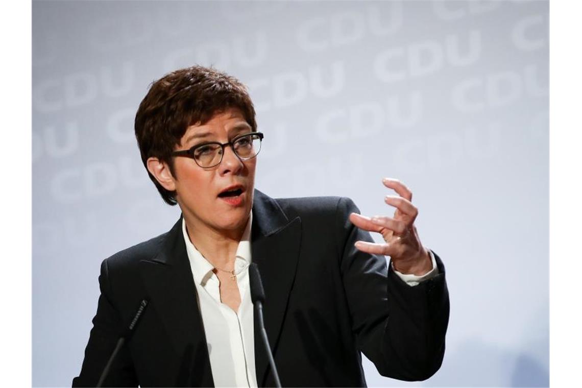 Weit entfernt von einstigen Umfragewerten: CDU-Chefin Annegret Kramp-Karrenbauer. Foto: Christian Charisius/dpa