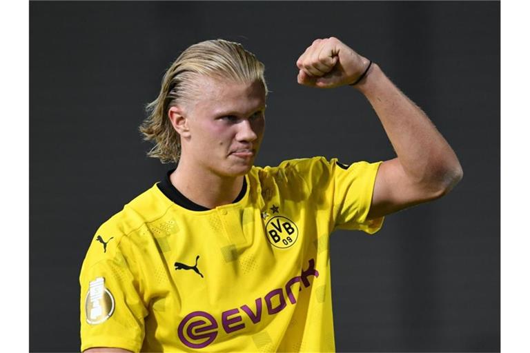 Weltklasse-Stürmer Erling Haaland geht auch in der Saison 2021/22 für den BVB auf Torejagd. Foto: Arne Dedert/dpa