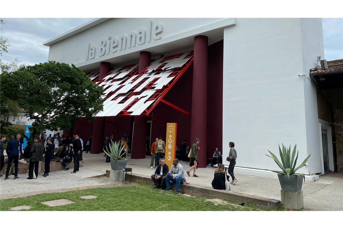 Wenige Tage vor Beginn hat die Kunstbiennale in Venedig keine Jury mehr. (Archivbild)