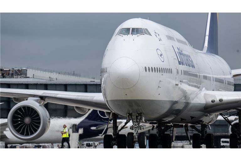 Weniger Passagiere und Fracht: Lufthansa-Streiks treffen Flughafen Frankfurt. (Archivbild)