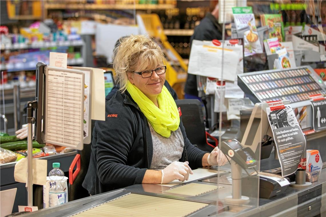 „Wenn das alles vorbei ist, werden wir kugelrund sein“, sagt Dagmar Bucher mit B...