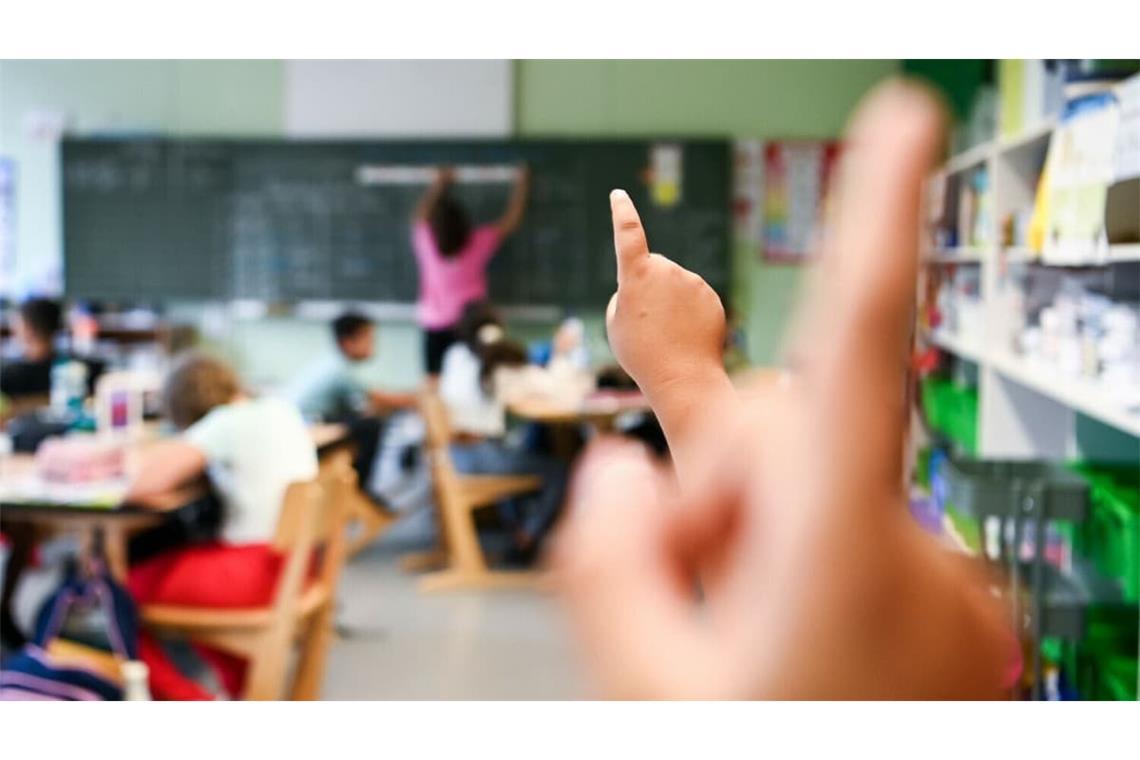 Wenn Kinder auf eine weiterführende Schule wechseln, kann es Ängste und Sorgen geben.