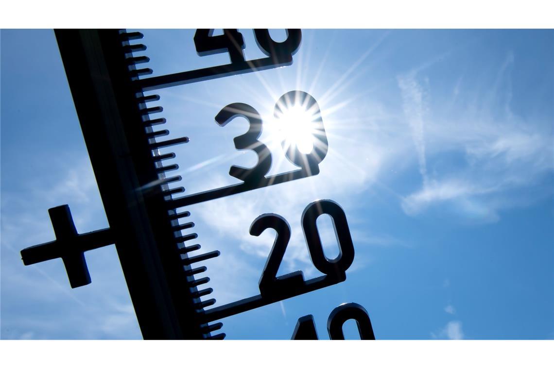 Mobile Klimaanlagen verursachen hohe Stromkosten Wer eine mobile Klimaanlage kauft, sollte sich über die Stromkosten der Geräte im Klaren sein, raten die Vergleichsportale Verivox und Testberichte.de. (Symbolbild)
