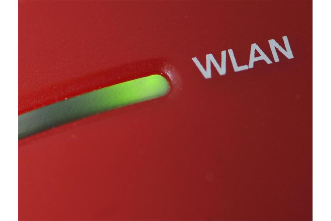 Schlechtes Internet: Schritt zur Stärkung der Verbraucher Wer zuhause schlechtes Internet hat, kann möglicherweise bald Zahlungen an den Provider reduzieren. Foto: Armin Weigel/dpa