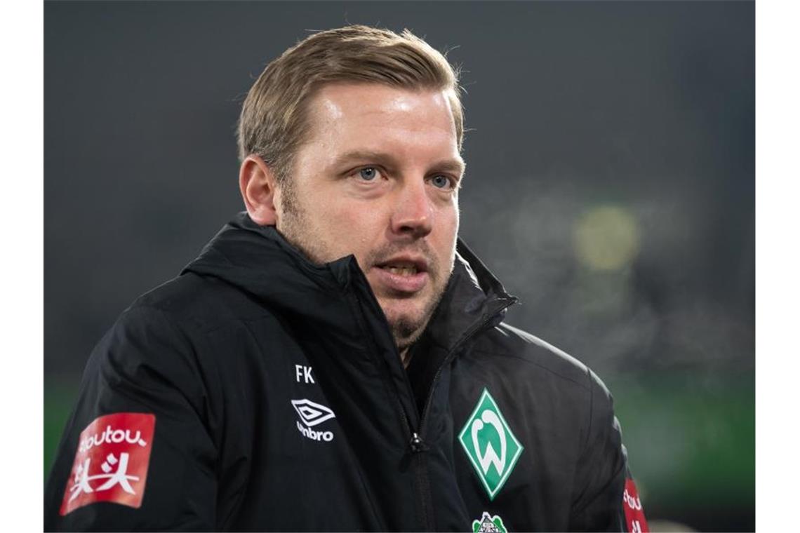 Werder Bremen setzt langfristig auf Trainer Florian Kohfeldt. Foto: Swen Pförtner/dpa