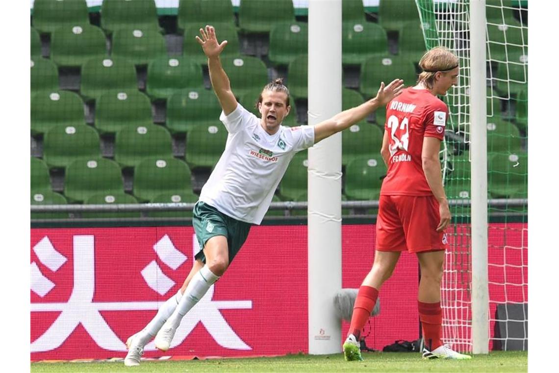 Werders Niclas Füllkrug jubelt nach seinem Tor zum 3:0 gegen den FC Köln. Foto: Carmen Jaspersen/dpa