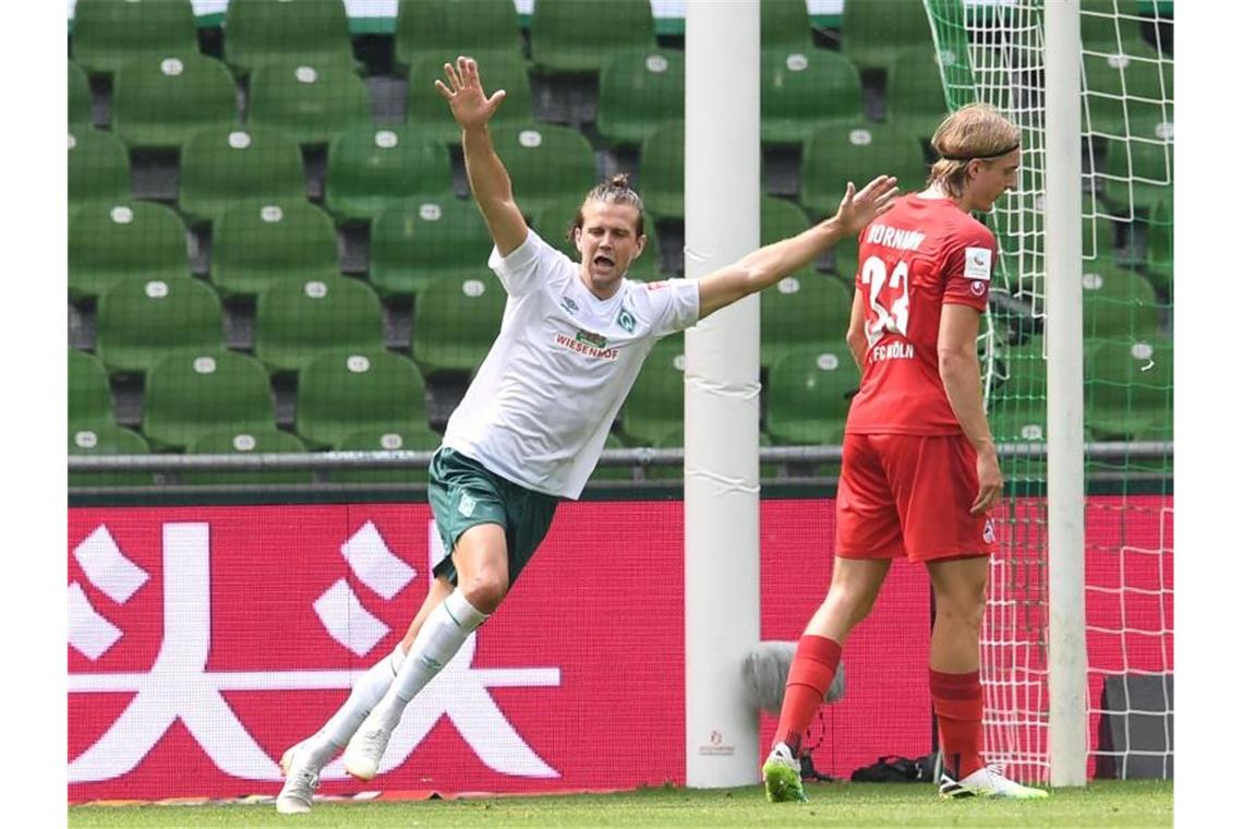 Werder in Relegation - Fortuna-Abstieg - Gladbach Vierter Werders Niclas Füllkrug jubelt nach seinem Tor zum 3:0 gegen den FC Köln. Foto: Carmen Jaspersen/dpa