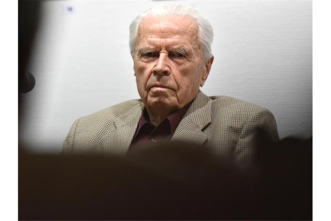 Werner Großmann ist tot. Der letzte Chef der DDR-Auslandsspionage ist im Alter von 92 Jahren gestorben. Foto: picture alliance / Paul Zinken/dpa
