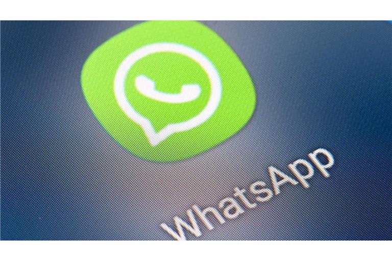 WhatsApp plant ein kostenpflichtiges Abo mit zusätzlichen Design- und Sortierungsfunktionen (Symbolbild).