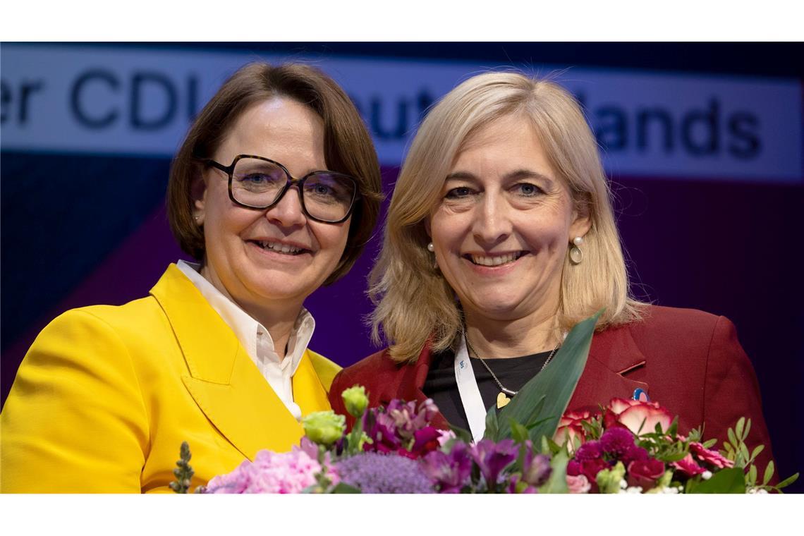 Gesundheitsministerin Warken neue Chefin der Frauen-Union Widmann-Mauz (l.) geht, Warken kommt als neue Vorsitzende der CDU-Frauen-Union